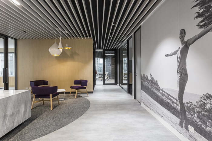 現代辦公室裝修設計